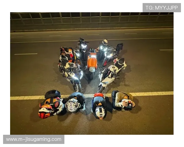 卒玛赛车工厂员工组队参与越野赛事，展现基层摩托车运动生态