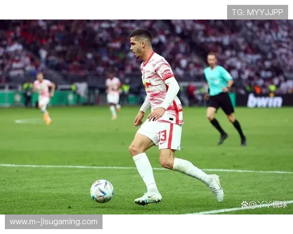 弗赖堡1-2莱比锡：定位球失守与反击效率分析